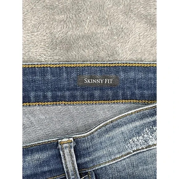 Judy Blue Jeans Womens 15/32 Blue Medium Wash Skinny Mid Rise Leopard Patches - Picture 8 of 11